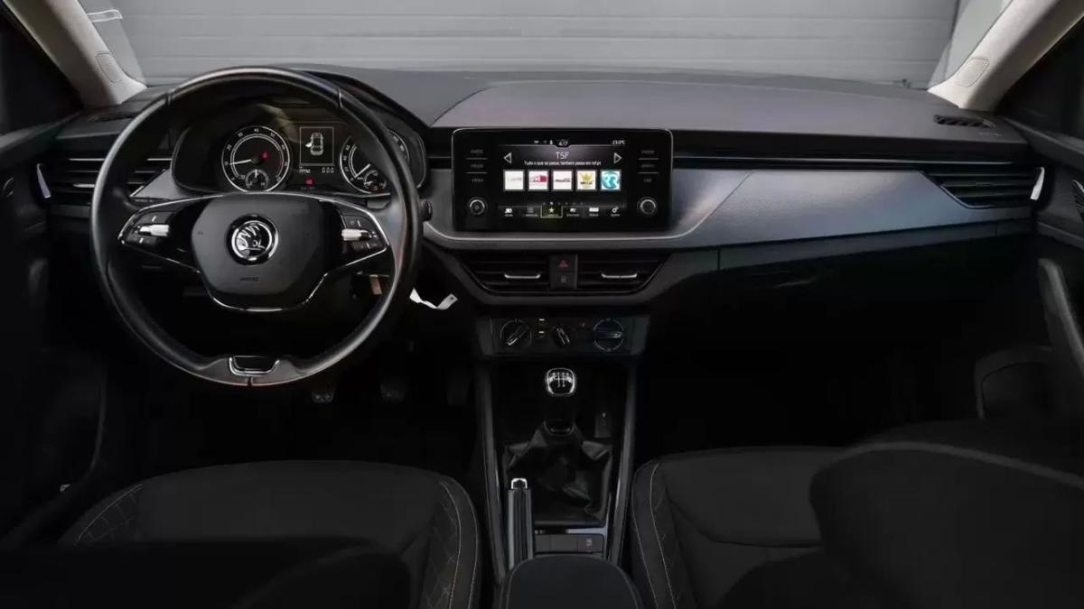 skoda-scala-2022-gasolina-999cc