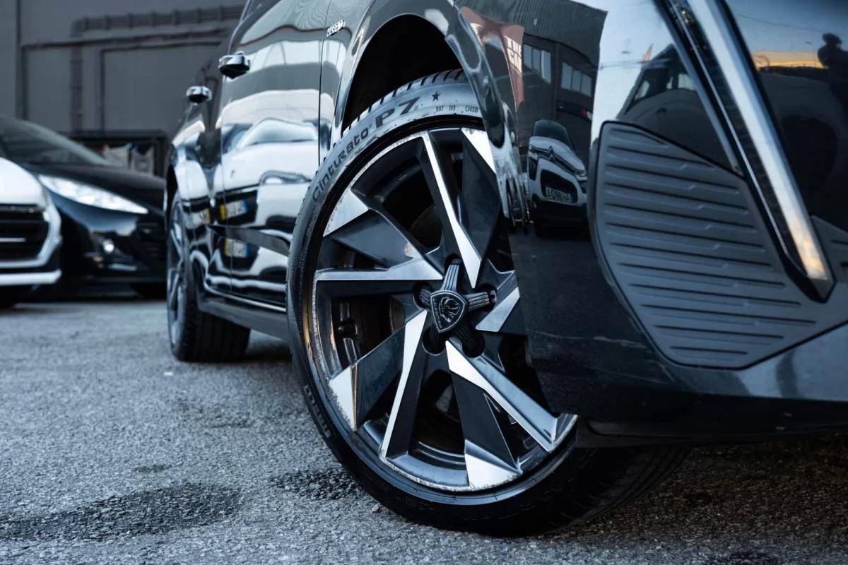 peugeot-308-2022-hibrido-1598cc