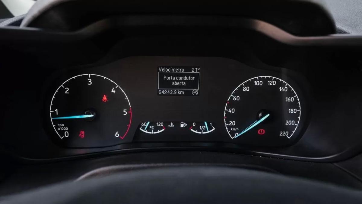 ford-transit-connect-2022-diesel-1499cc