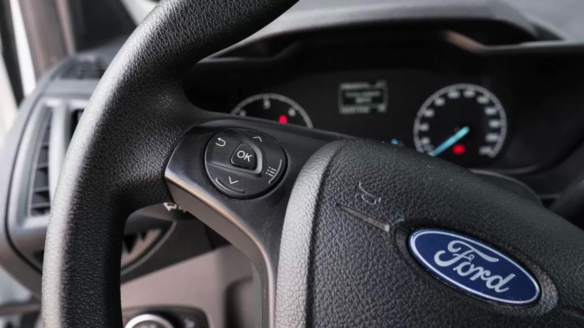 ford-transit-connect-2022-diesel-1499cc