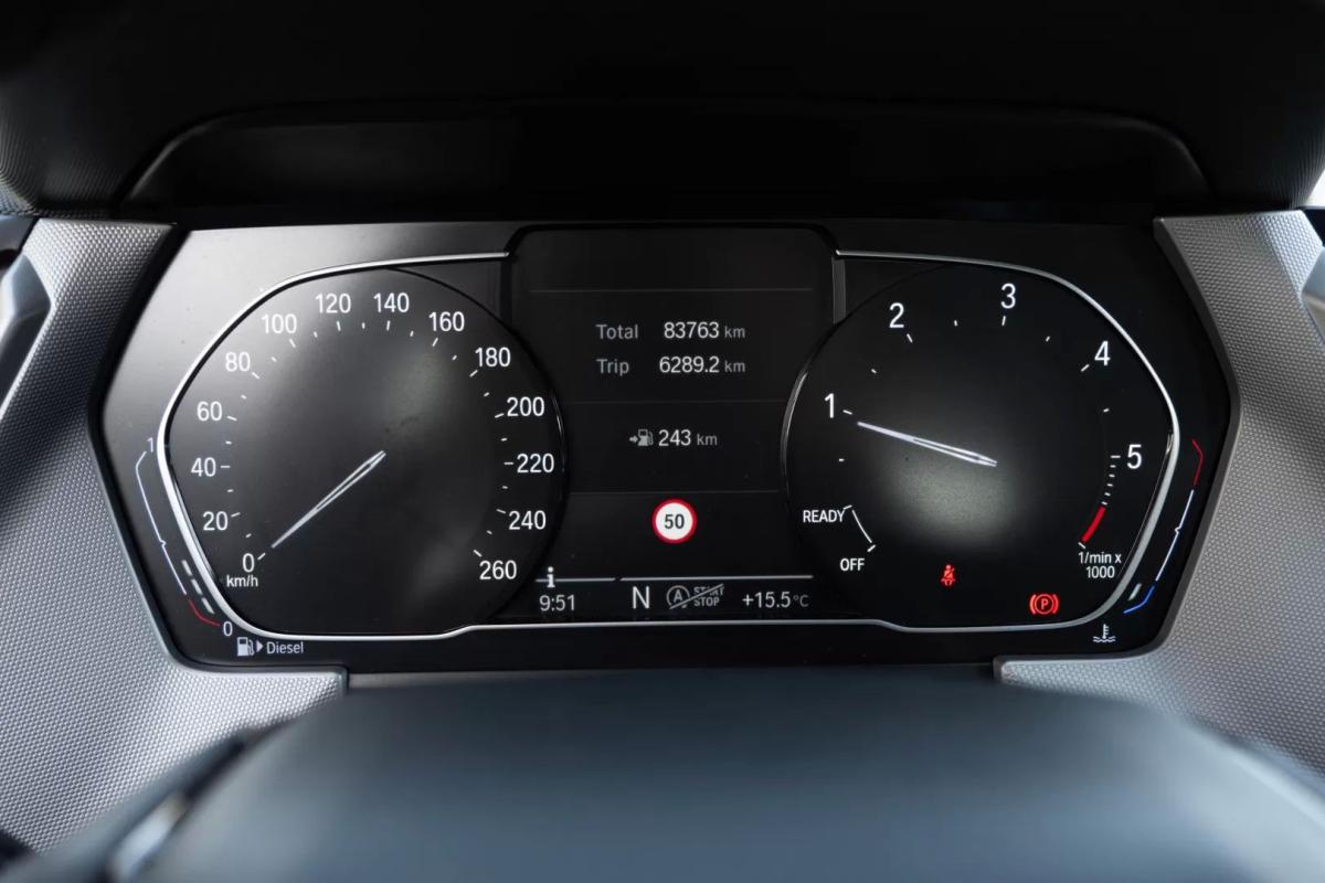 bmw-serie-1-2019-diesel-1496cc