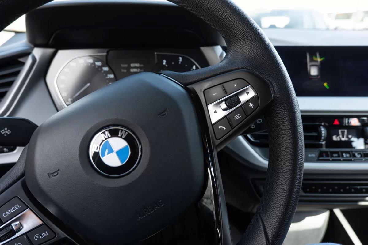 bmw-serie-1-2019-diesel-1496cc