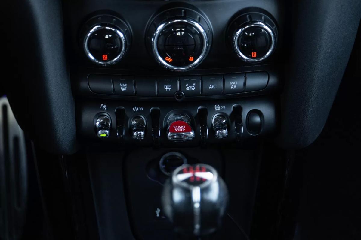 mini-one-2016-diesel-1498cc