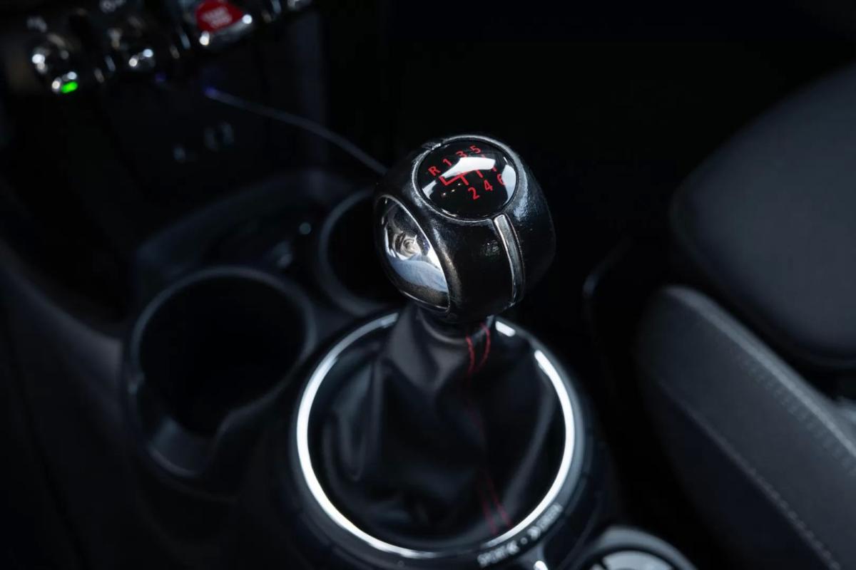 mini-one-2016-diesel-1498cc