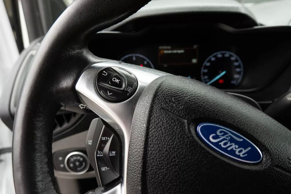 ford-transit-connect-2020-diesel-1499cc