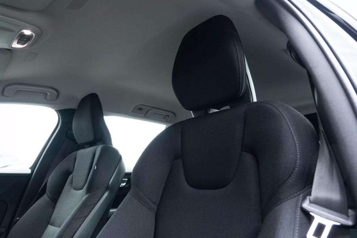 volvo-v60-2019-diesel-1969cc