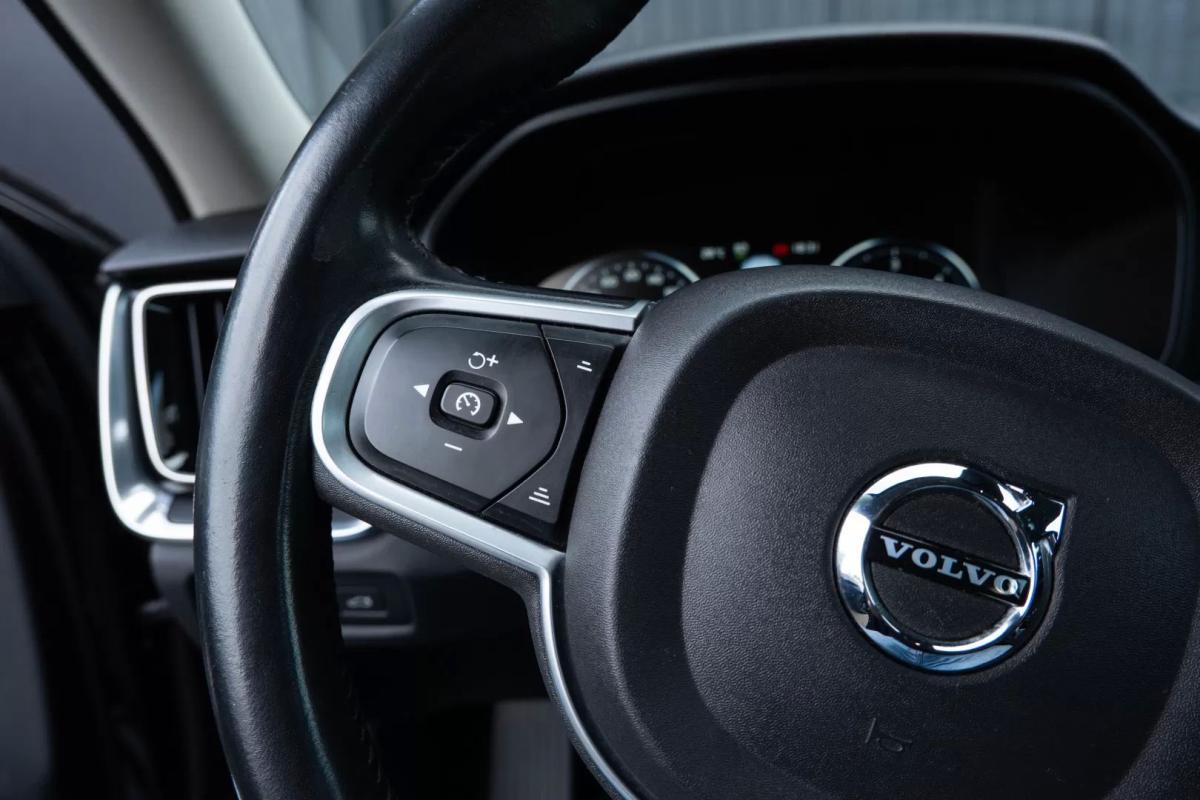volvo-v60-2019-diesel-1969cc