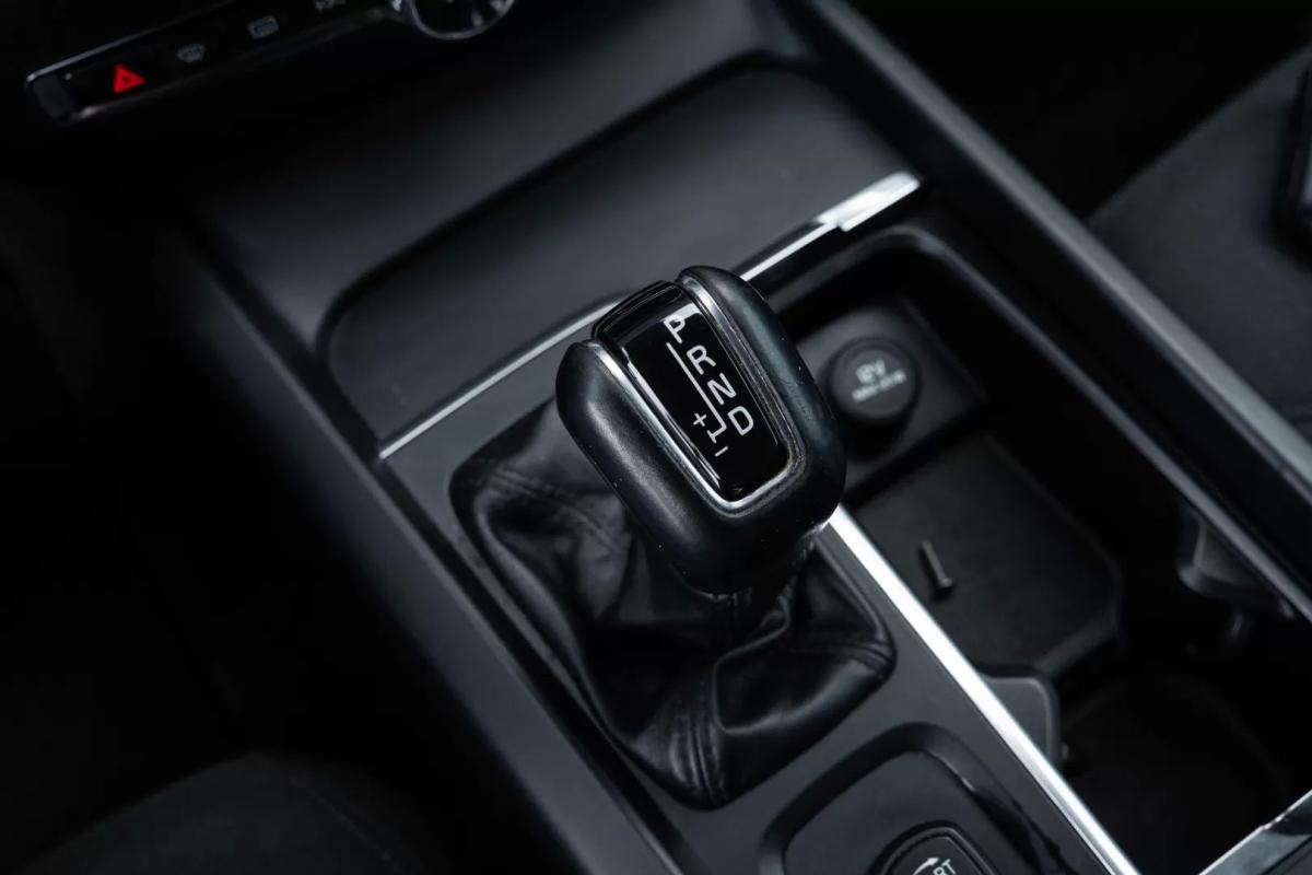 volvo-v60-2019-diesel-1969cc