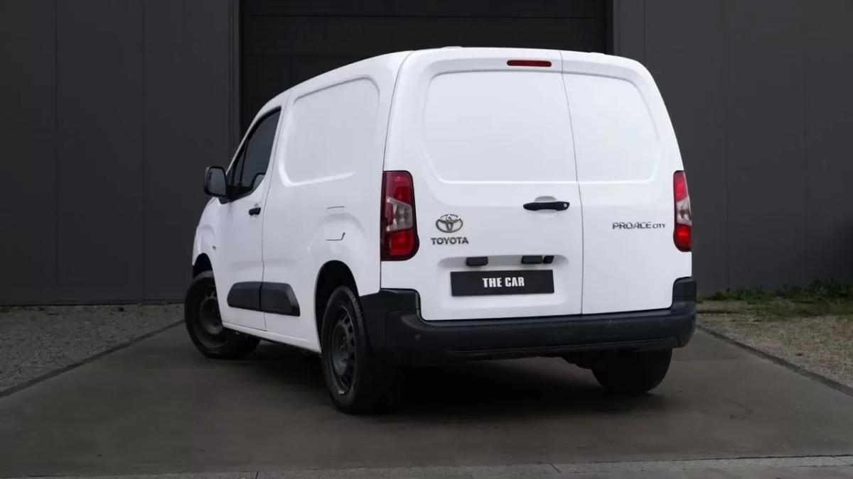 toyota-proace-2021-diesel-1498cc