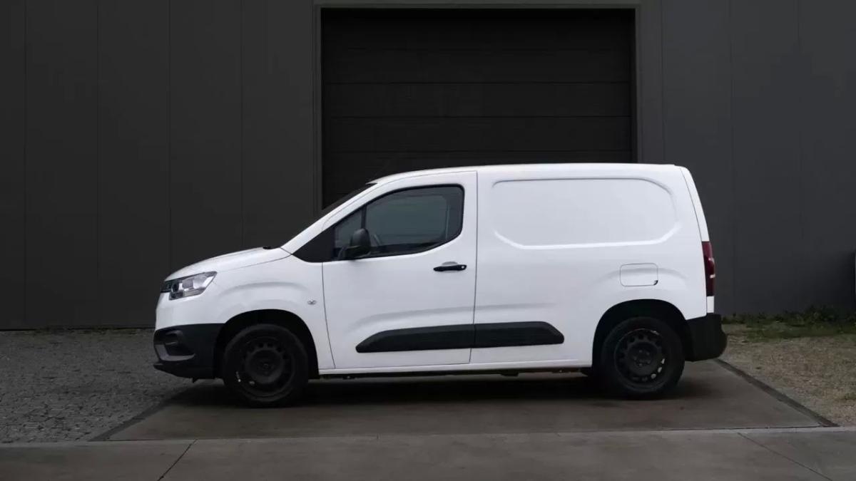 toyota-proace-2021-diesel-1498cc