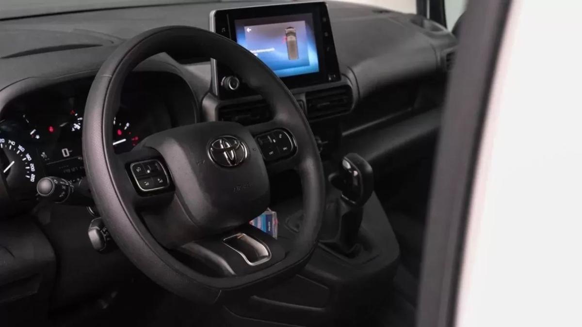toyota-proace-2021-diesel-1498cc