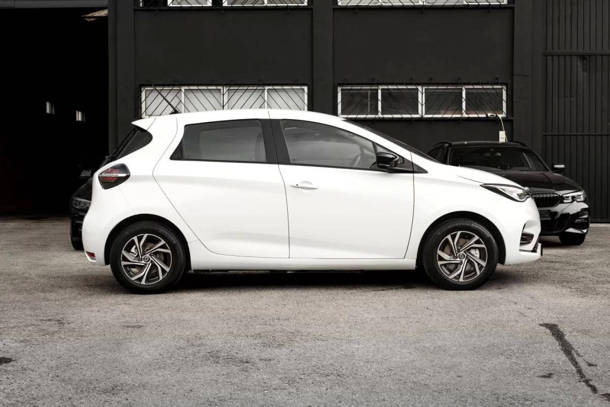 renault-zoe-2020-eletrico-200cc