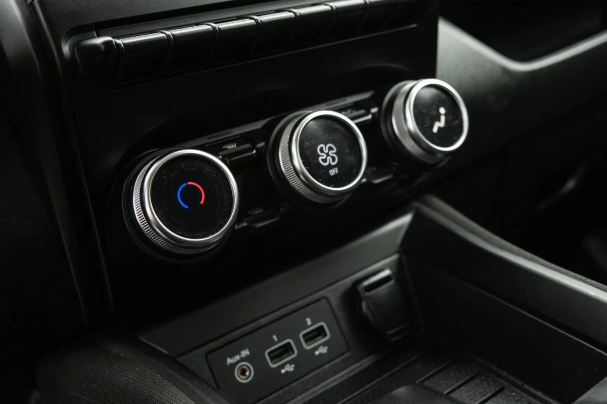 renault-zoe-2020-eletrico-200cc