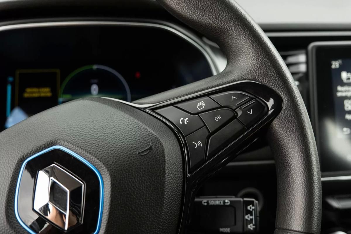renault-zoe-2020-eletrico-200cc