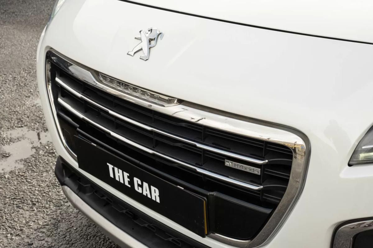 peugeot-3008-2014-hibrido-a-diesel-1997cc