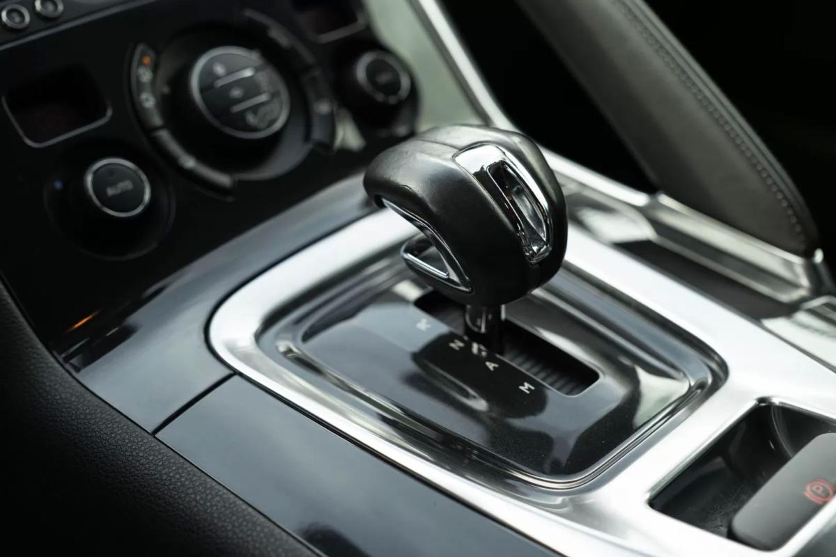 peugeot-3008-2014-hibrido-a-diesel-1997cc
