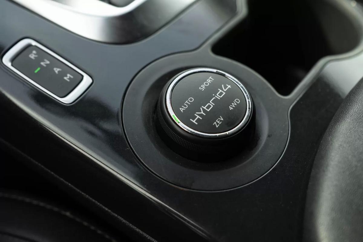 peugeot-3008-2014-hibrido-a-diesel-1997cc