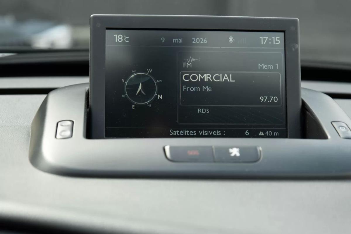 peugeot-3008-2014-hibrido-a-diesel-1997cc