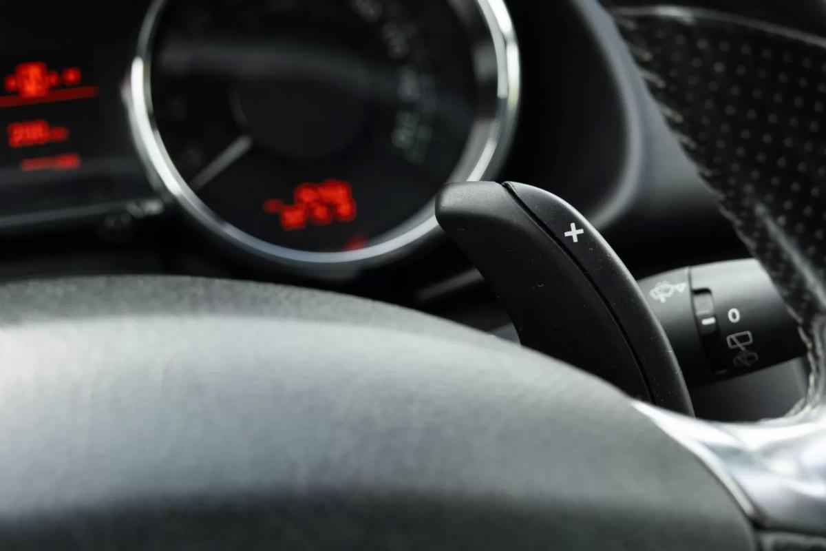 peugeot-3008-2014-hibrido-a-diesel-1997cc