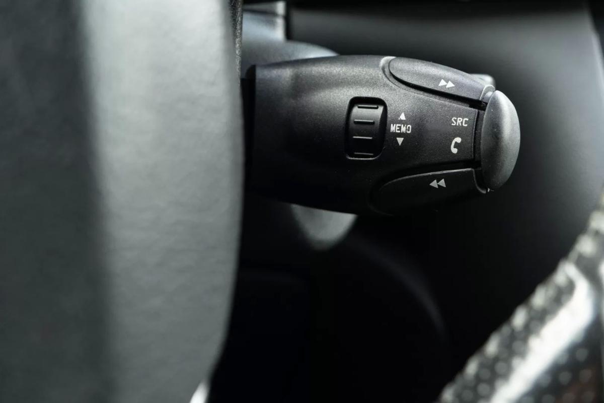 peugeot-3008-2014-hibrido-a-diesel-1997cc