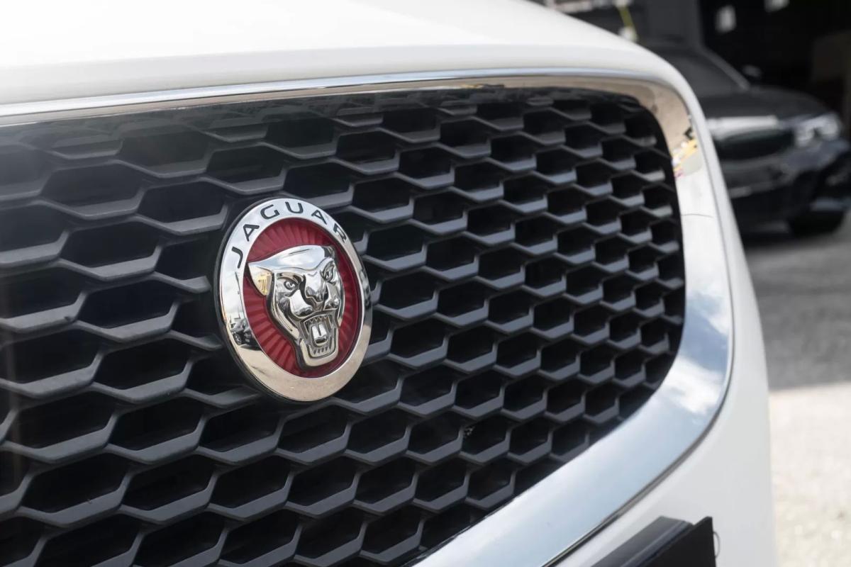 jaguar-e-pace-2018-diesel-1999cc