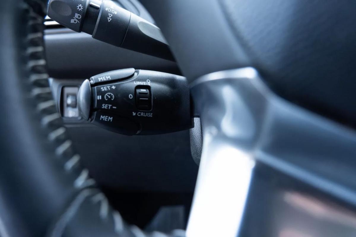 peugeot-308-sw-2020-diesel-1499cc