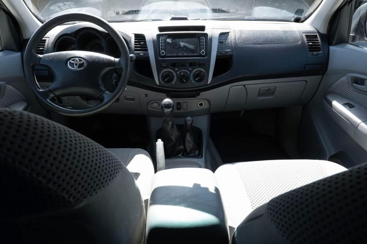 toyota-hilux-2008-diesel-2494cc