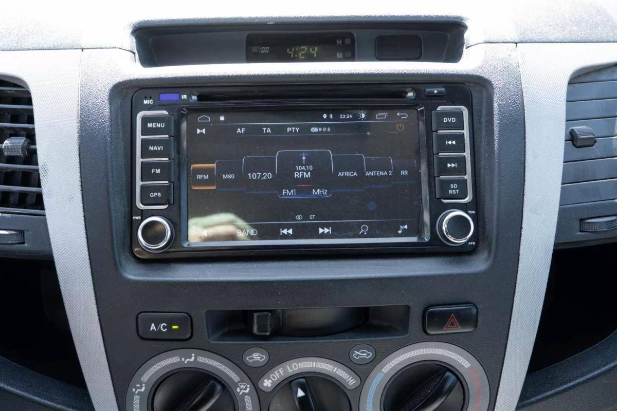 toyota-hilux-2008-diesel-2494cc