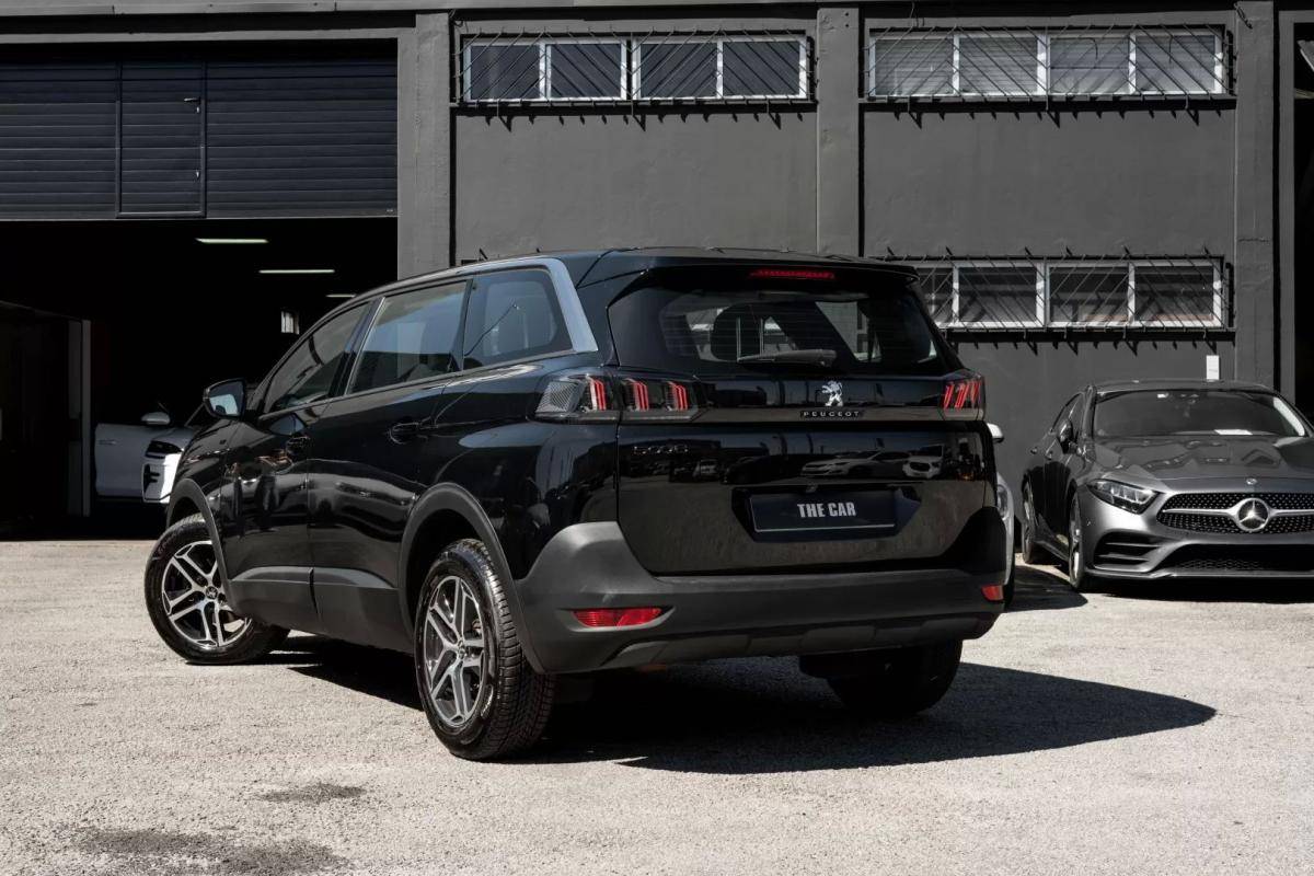 peugeot-5008-2022-gasolina-1199cc