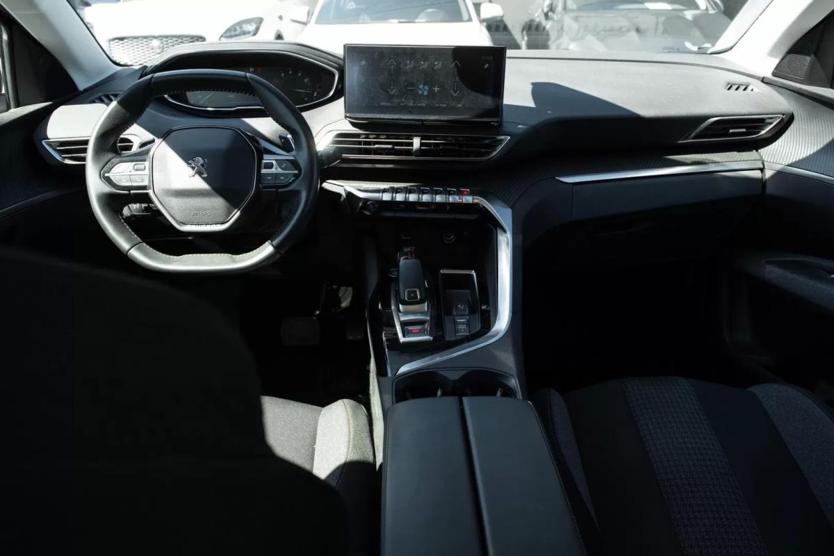 peugeot-5008-2022-gasolina-1199cc
