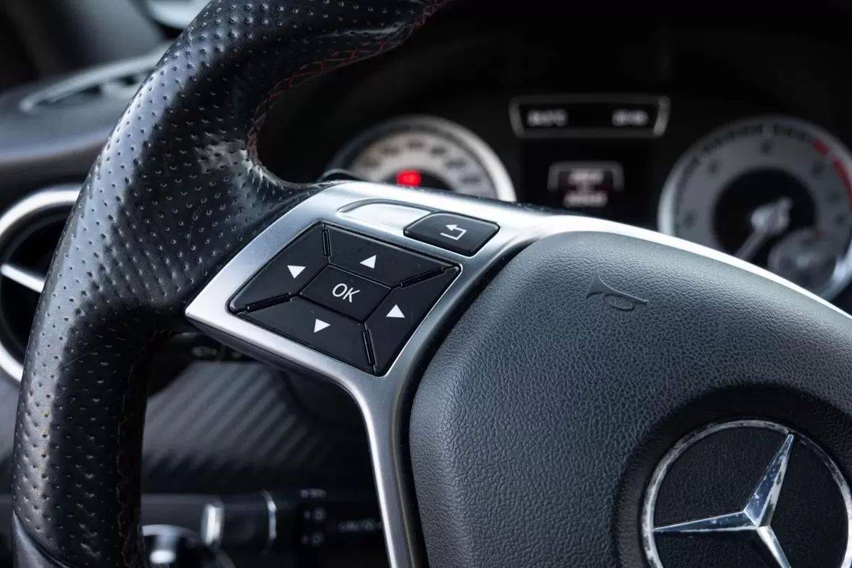 mercedes-benz-classe-a-2015-diesel-2143cc