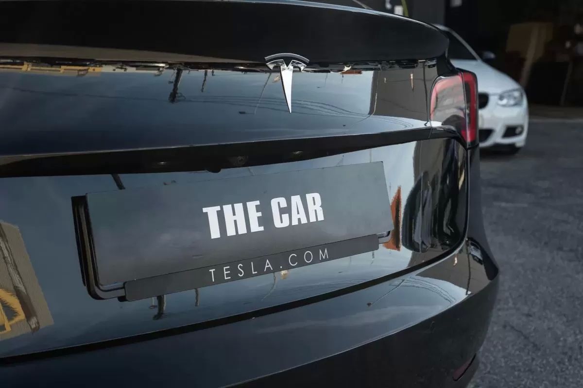 tesla-model-3-2023-eletrico-200cc