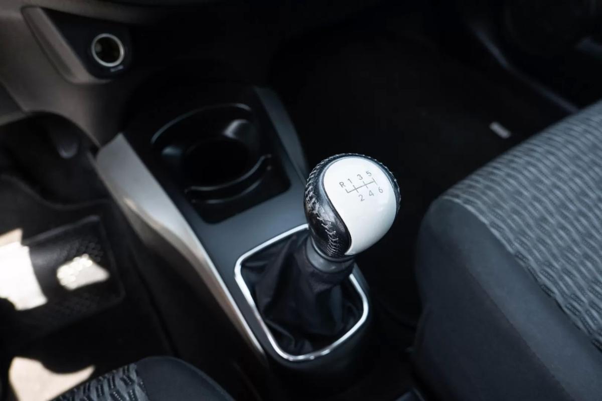 toyota-yaris-2014-diesel-1364cc