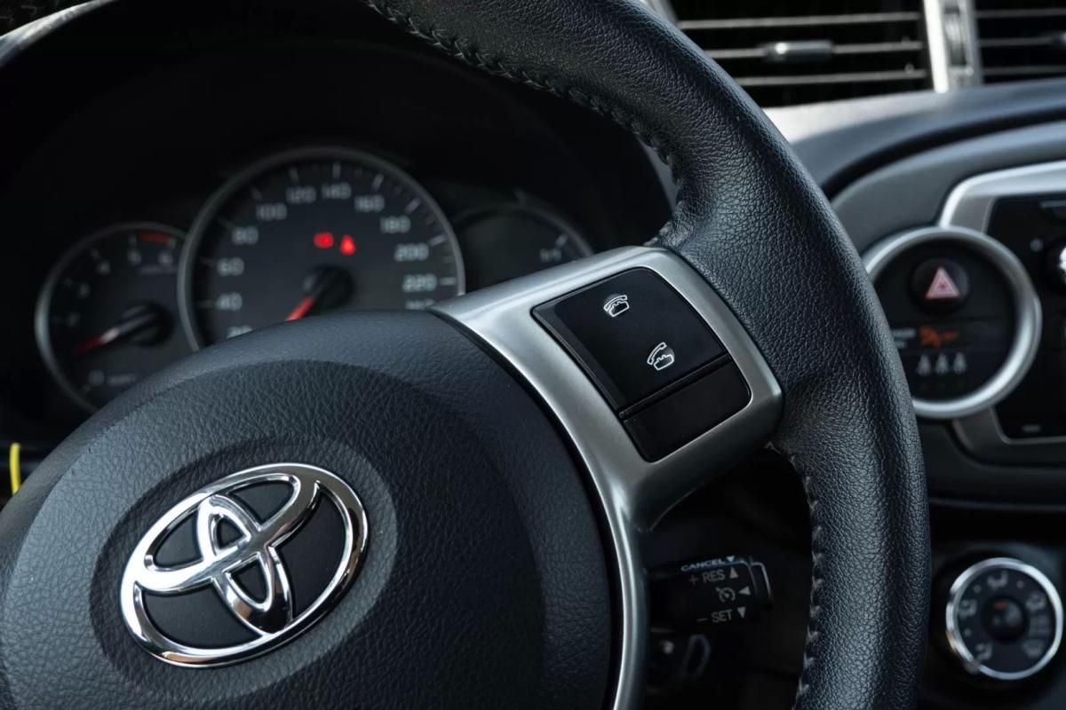 toyota-yaris-2014-diesel-1364cc