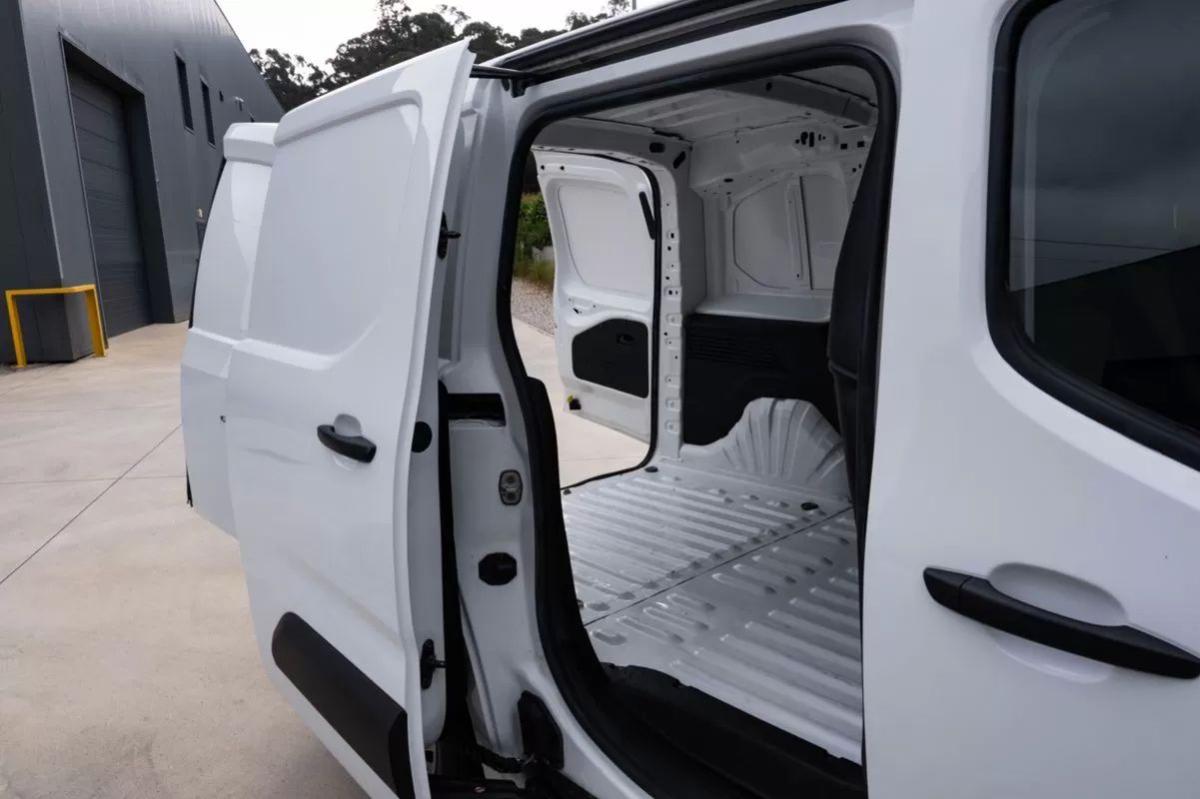 citroen-berlingo-2021-diesel-1499cc