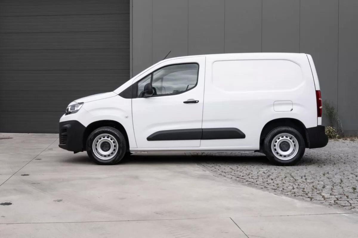 citroen-berlingo-2021-diesel-1499cc