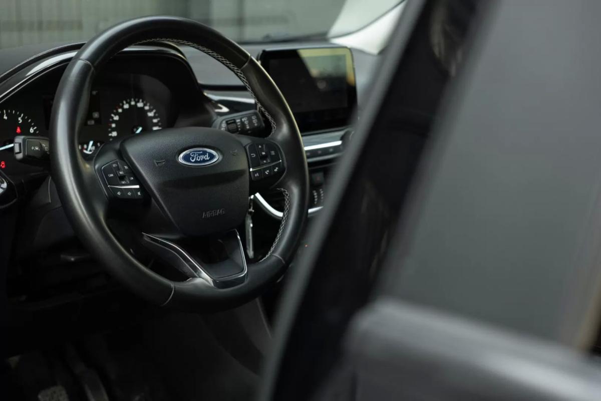 ford-puma-2023-gasolina-998cc