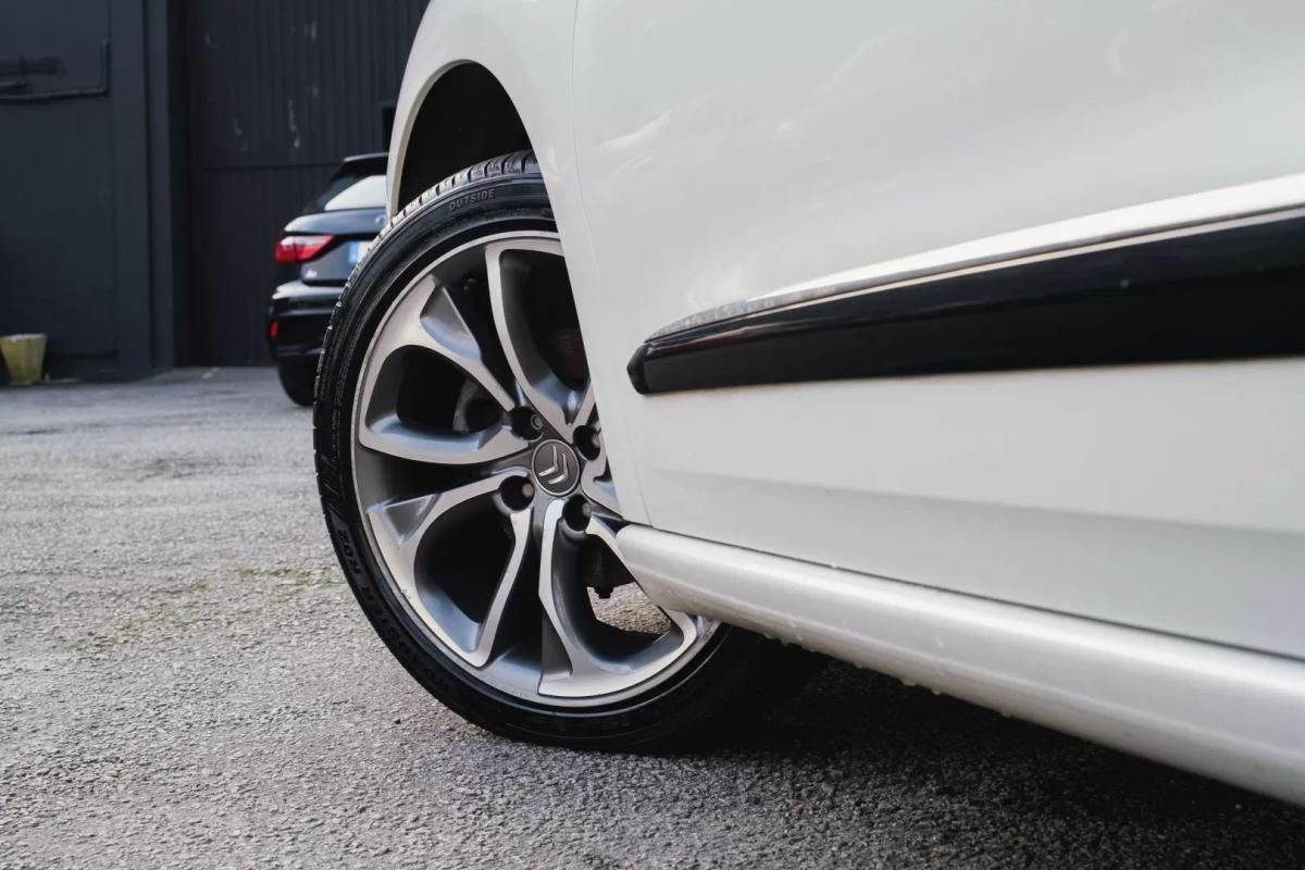 citroen-ds4-2012-diesel-1560cc