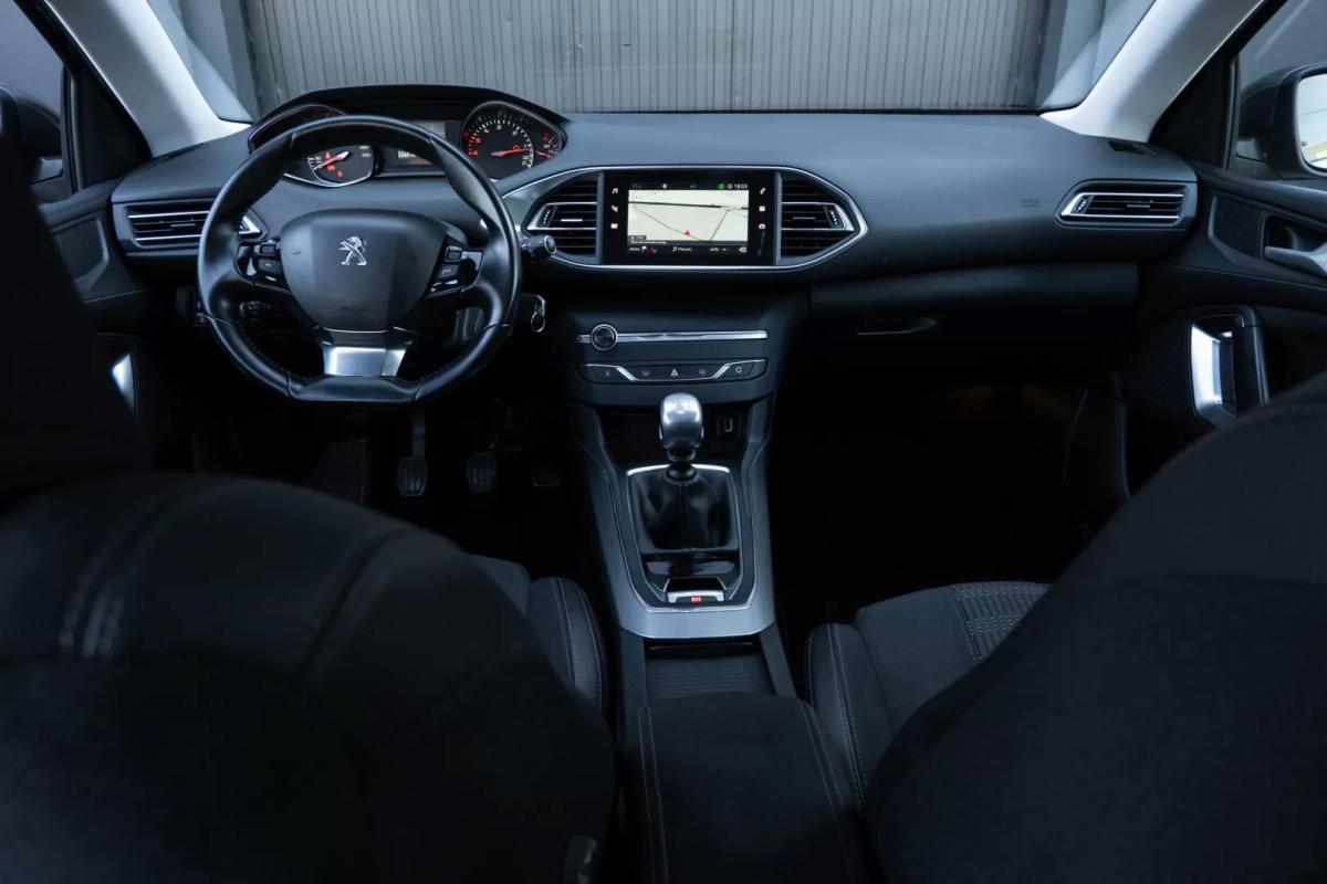 peugeot-308-sw-2018-diesel-1499cc