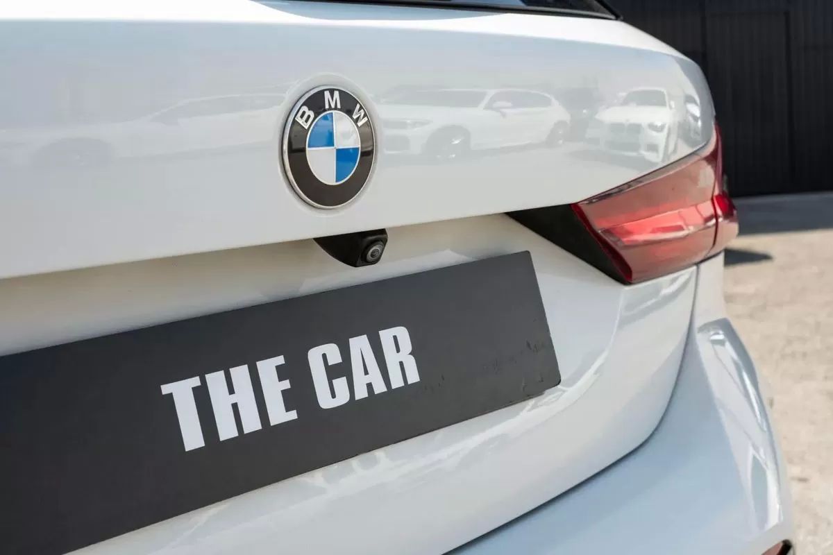 bmw-serie-1-2021-diesel-1496cc