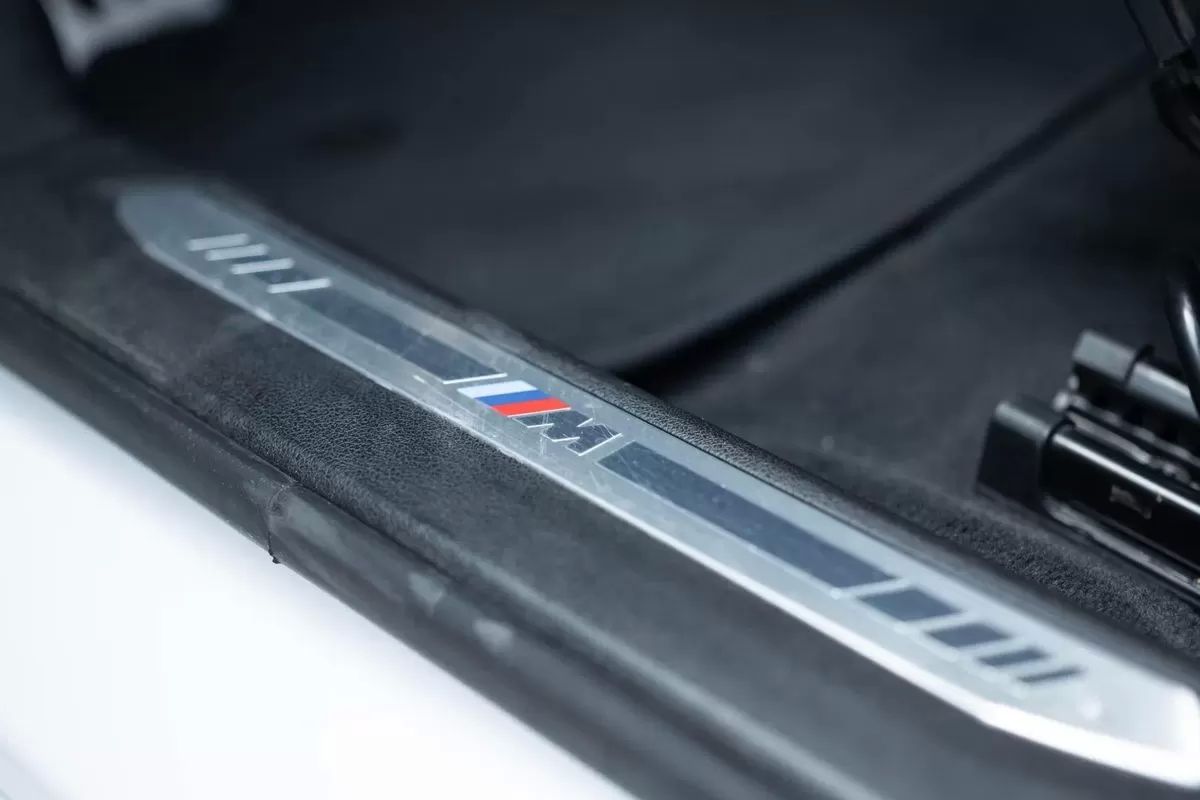bmw-serie-1-2021-diesel-1496cc