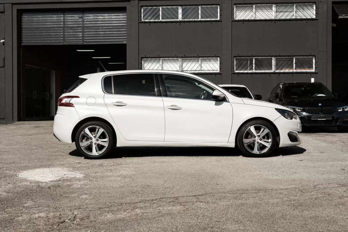 peugeot-308-2015-gasolina-1199cc
