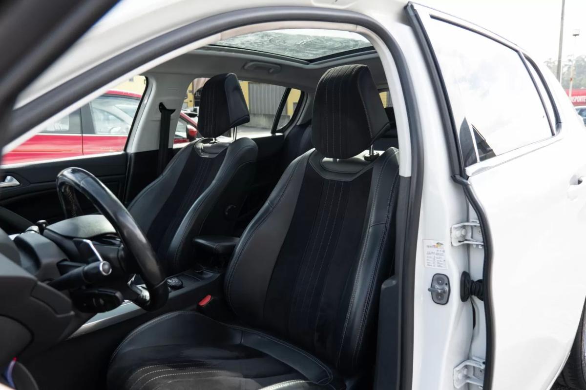 peugeot-308-2015-gasolina-1199cc