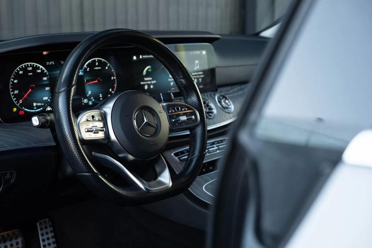 mercedes-benz-cls-2020-diesel-1950cc