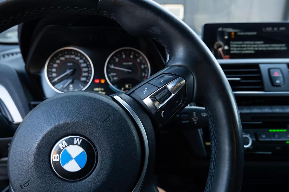 bmw-serie-1-2016-gasolina-1499cc