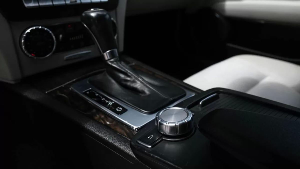 mercedes-benz-classe-c-2013-diesel-2143cc