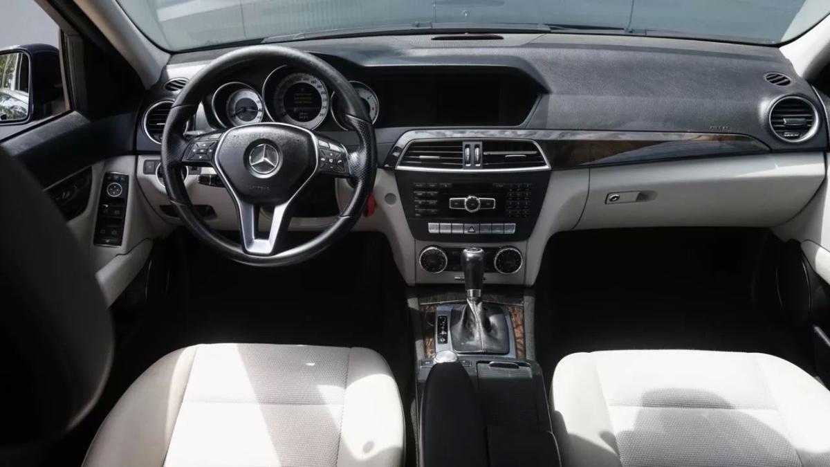 mercedes-benz-classe-c-2013-diesel-2143cc
