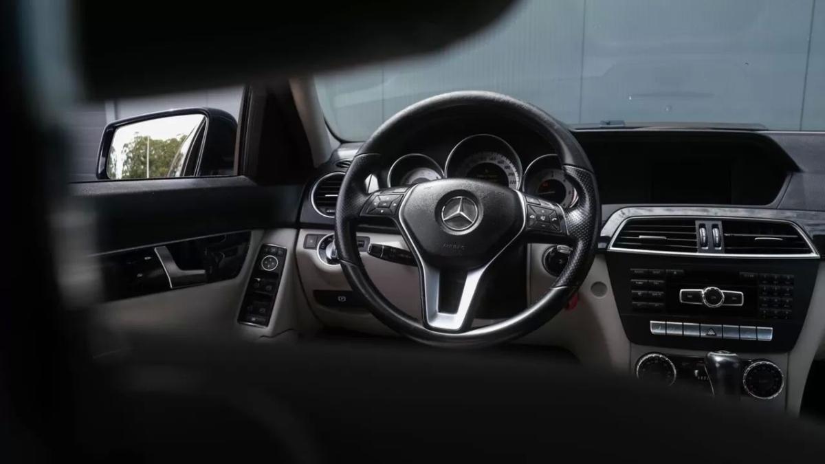 mercedes-benz-classe-c-2013-diesel-2143cc