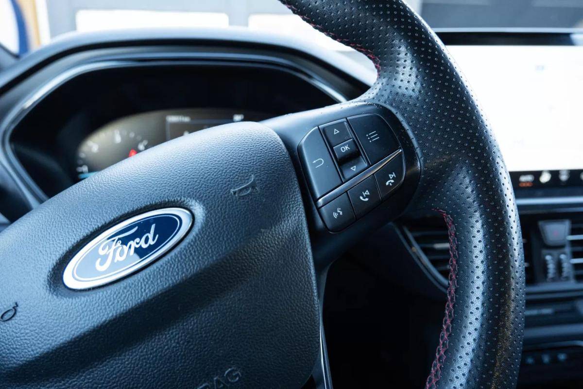 ford-focus-sw-2022-diesel-1499cc