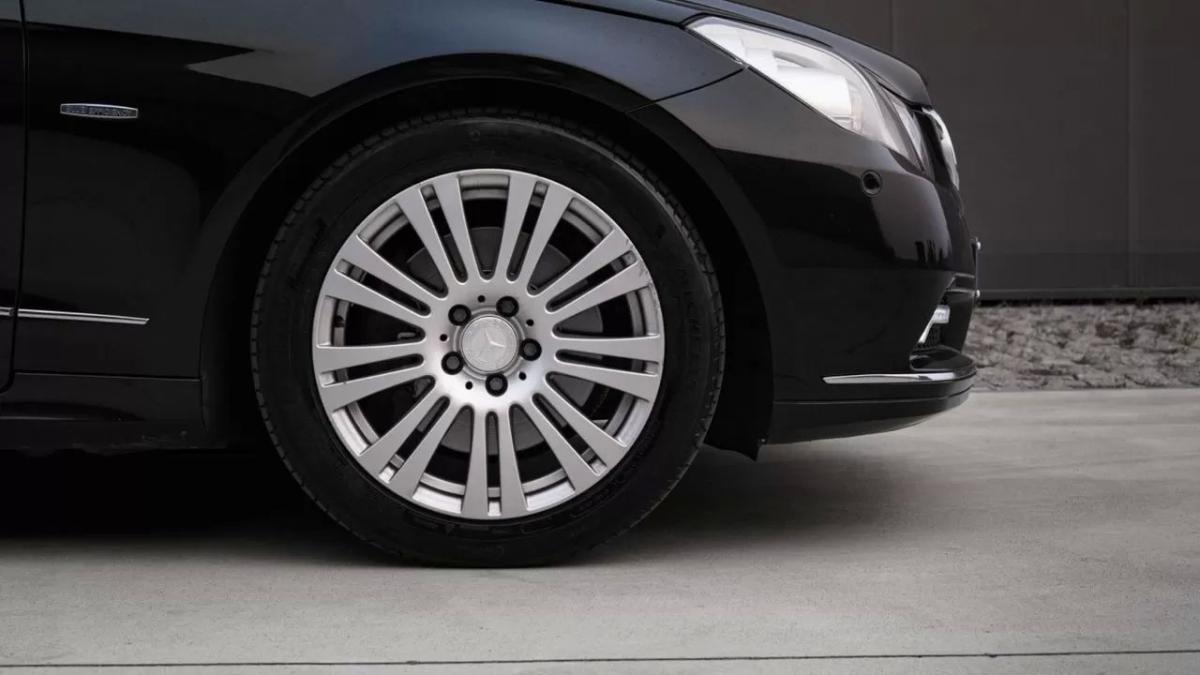 mercedes-benz-classe-e-2009-diesel-2143cc